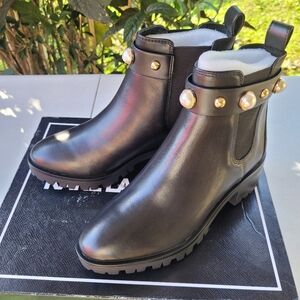 Karl Lagerfeld Paris! Boots!